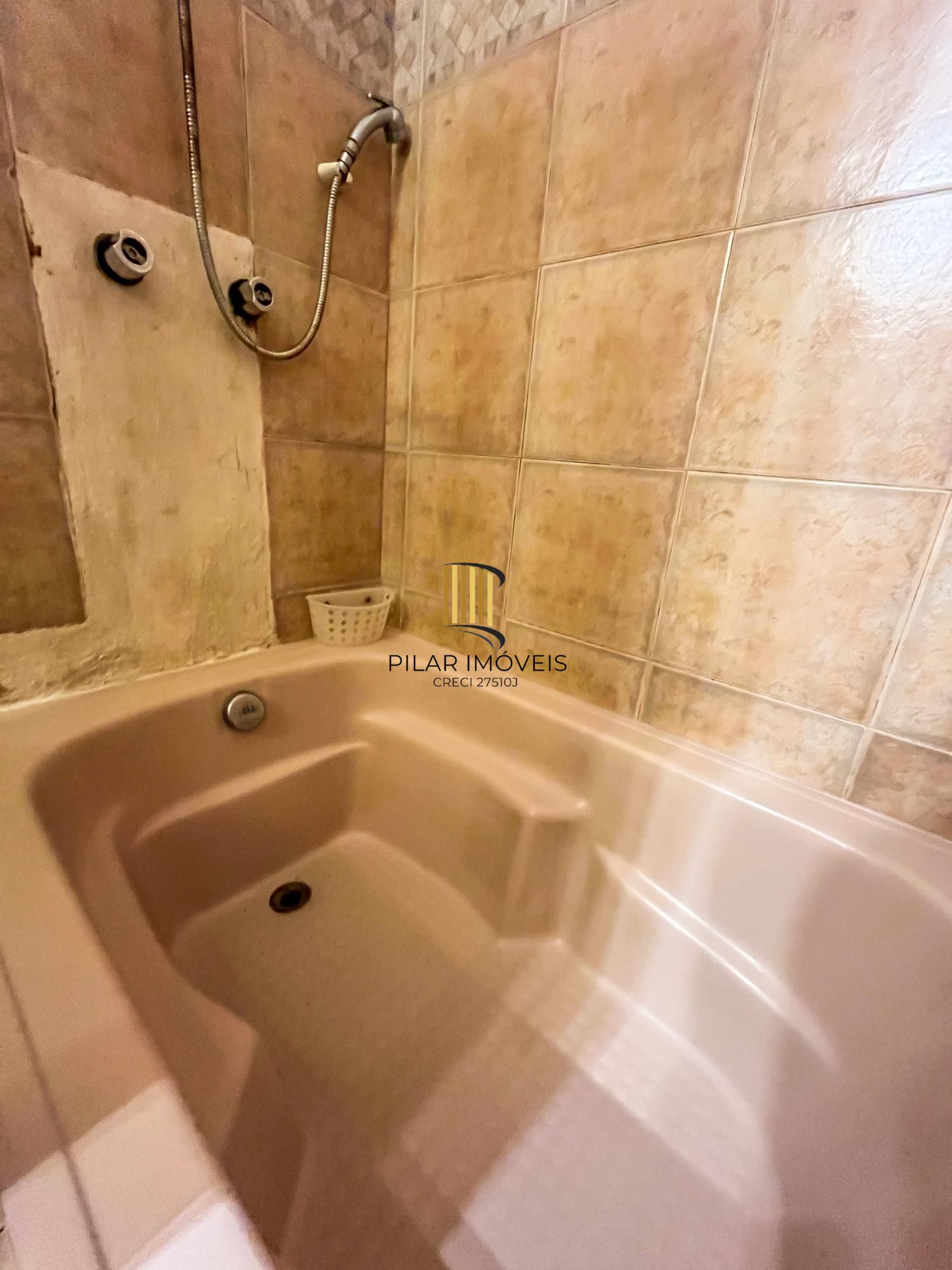 Vende-se apartamento com 2 quartos, 88m², churrasqueira e 1 vaga – Santa Cecília