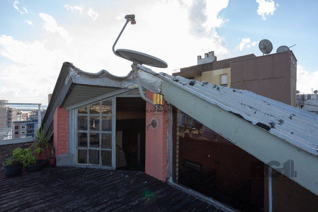 Cobertura 2 Quartos com Terraço, Lareira e Vaga no Centro Histórico - 93m² - Centro Histórico