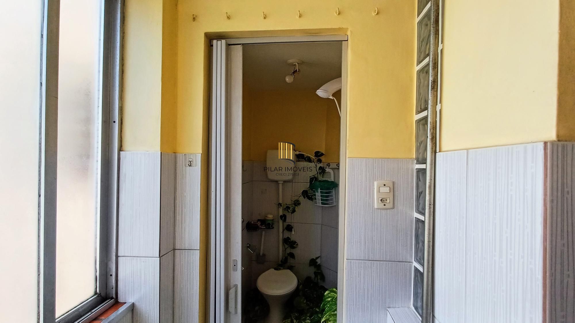 Vende-se apartamento com 2 quartos e 81 m² - Teresópolis