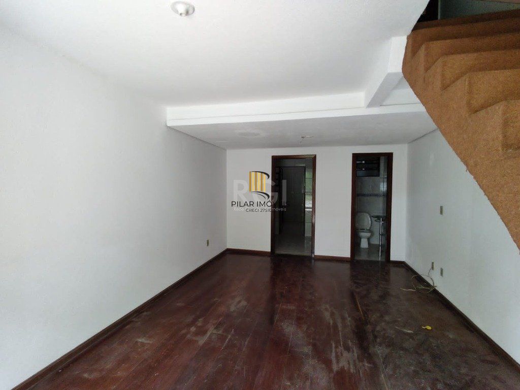 Casa para Venda - 98m², 2 dormitórios, 2 vagas - Alto Petrópolis