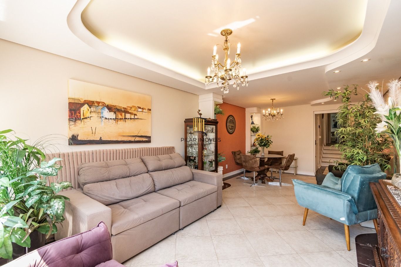 Vende-se apartamento com 3 quartos (1 suíte), 133 m² e 1 vaga – Petrópolis