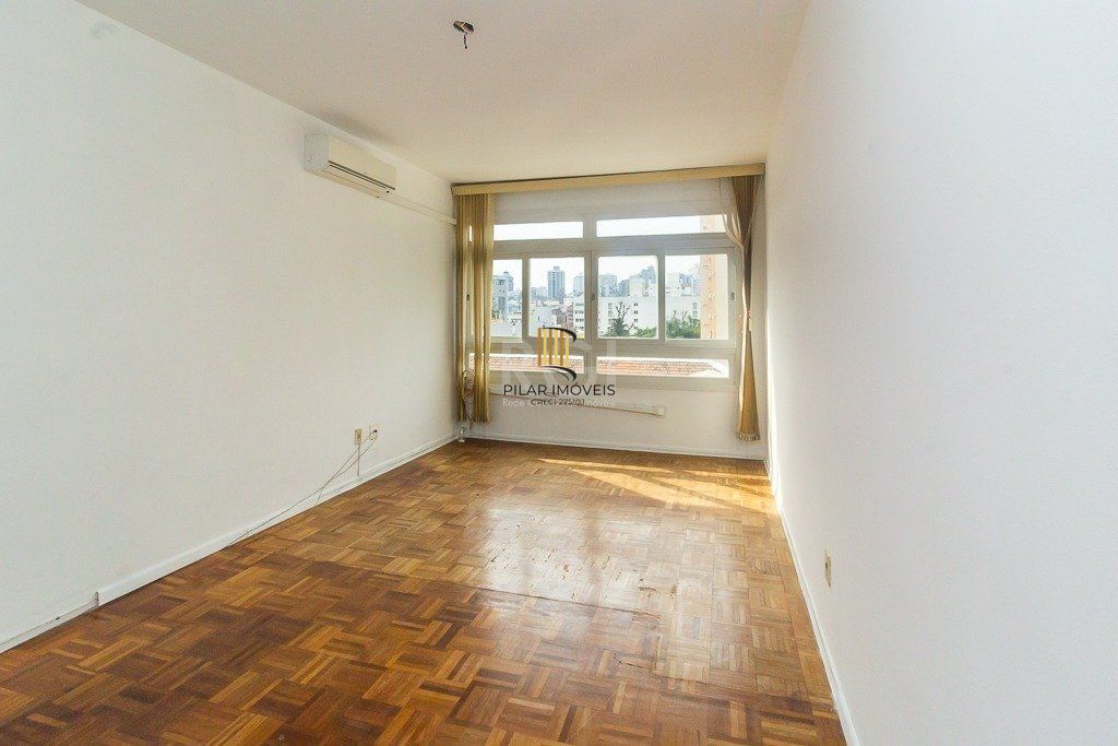 Apartamento para Venda - 84.16m², 2 dormitórios, 1 vaga - São João