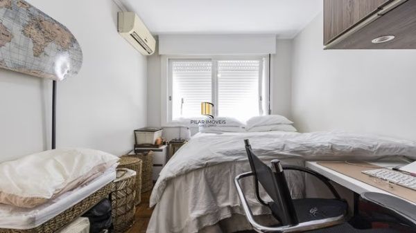 Vende-se apartamento com 1 quarto, 43m² e 1 vaga – Petrópolis