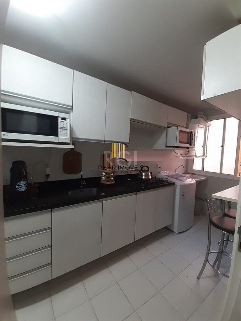Apartamento para Venda - 67m², 3 dormitórios, sendo 1 suites, 1 vaga - Partenon
