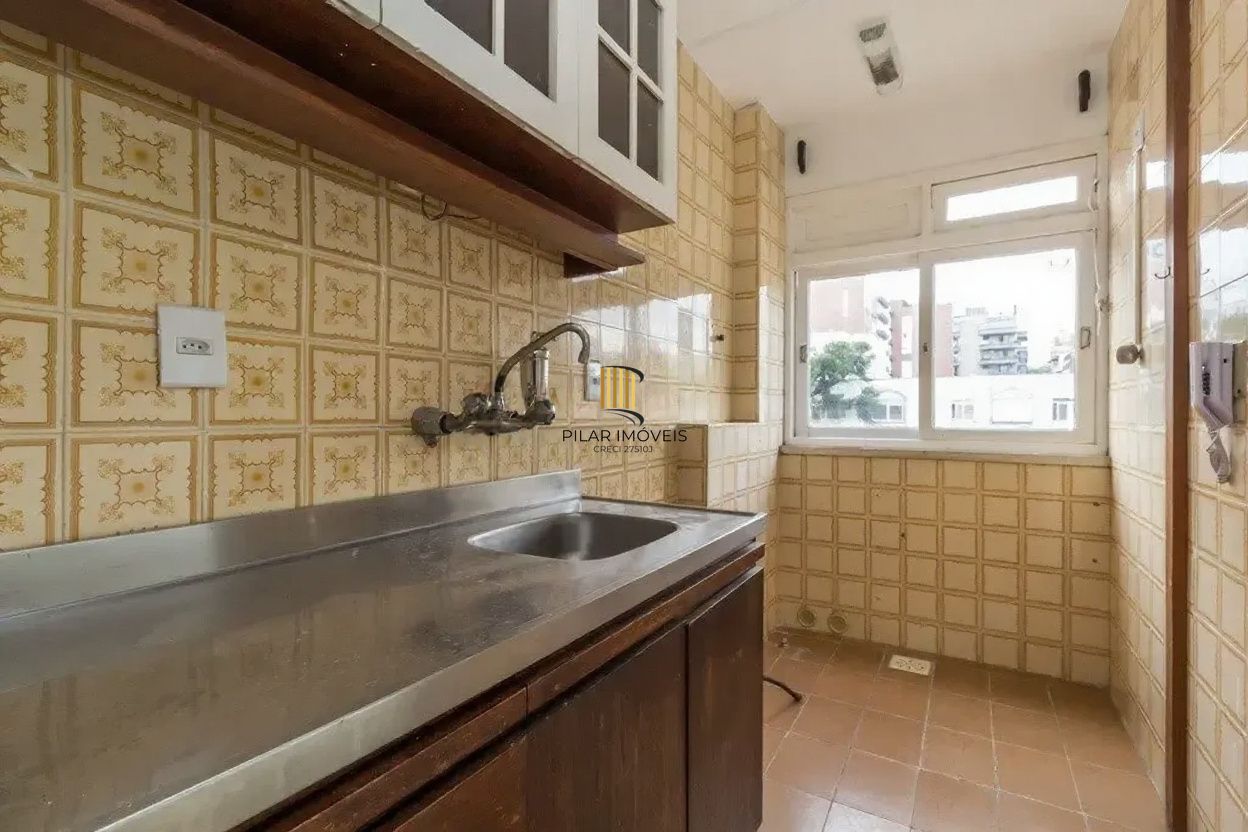 Vende-se cobertura com 1 quarto, 105m² e 1 vaga - Mont Serrat