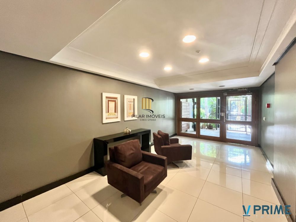 Vende-se apartamento com 2 quartos (1 suíte), 75 m² e 2 vagas – Petrópolis