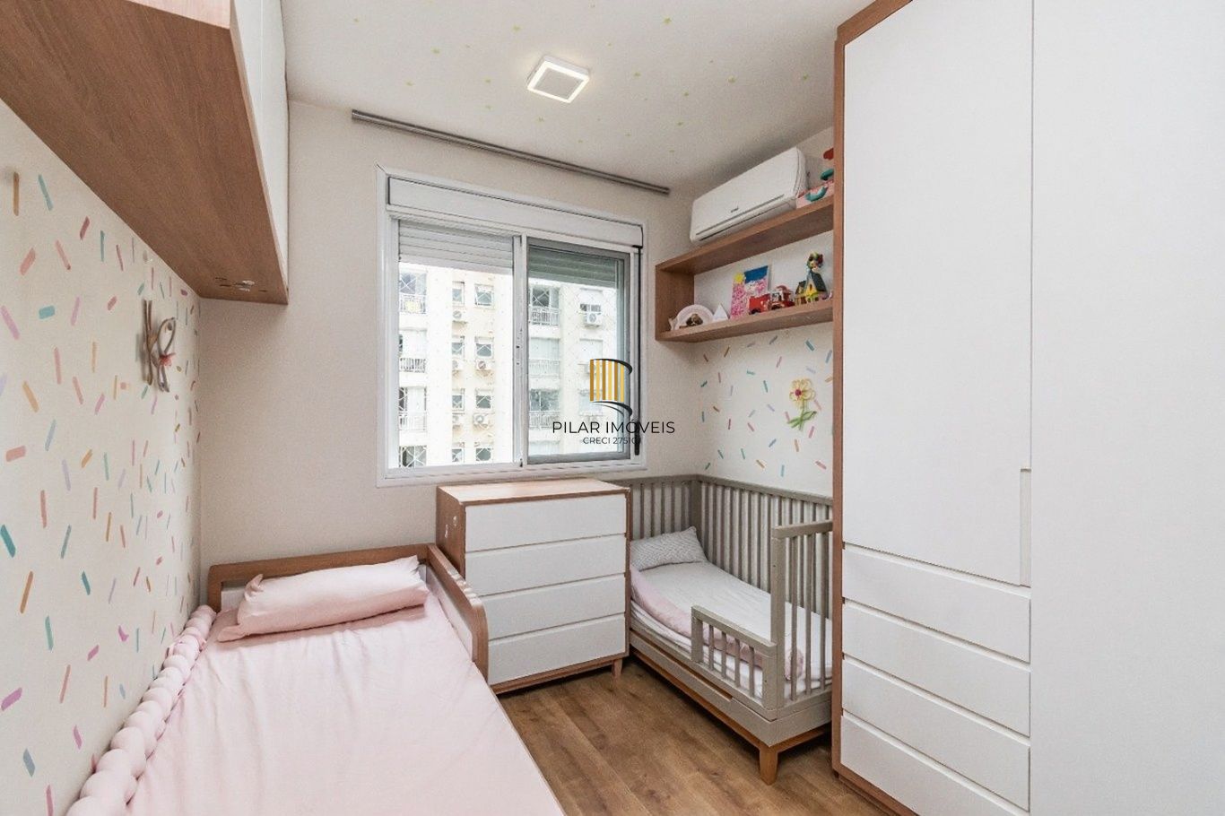 Vende-se apartamento com 2 quartos (1 suíte), 62m² e 1 vaga – Passo da Areia