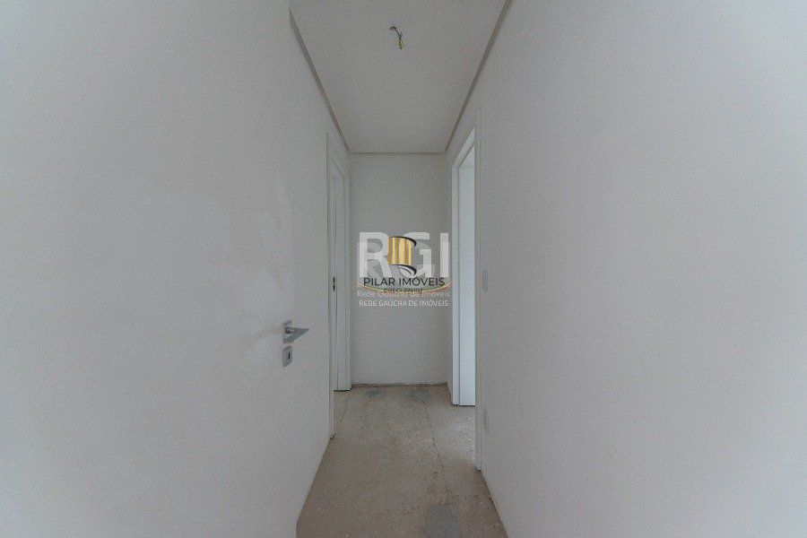 Apartamento para Venda - 102m², 2 suítes com 2 vagas - Petrópolis