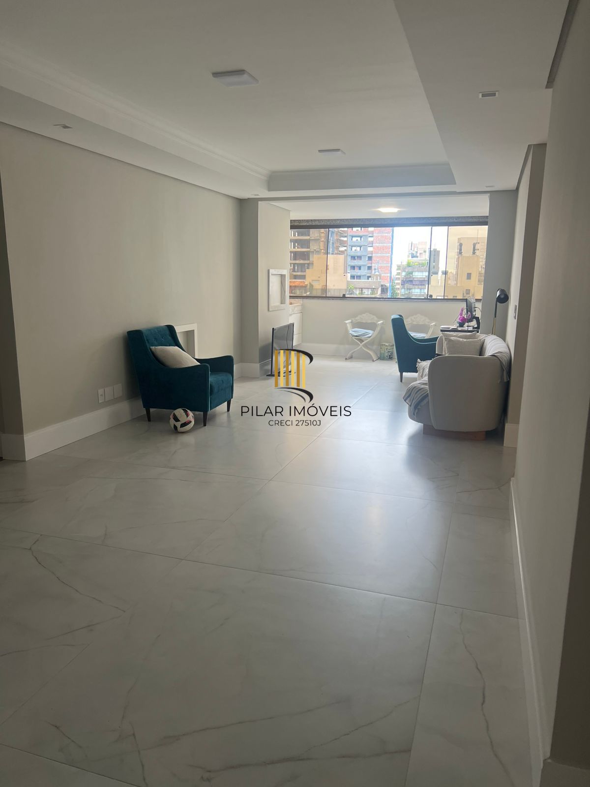 Vende-se apartamento com 4 suítes, 333m² e 3 vagas - Bela Vista