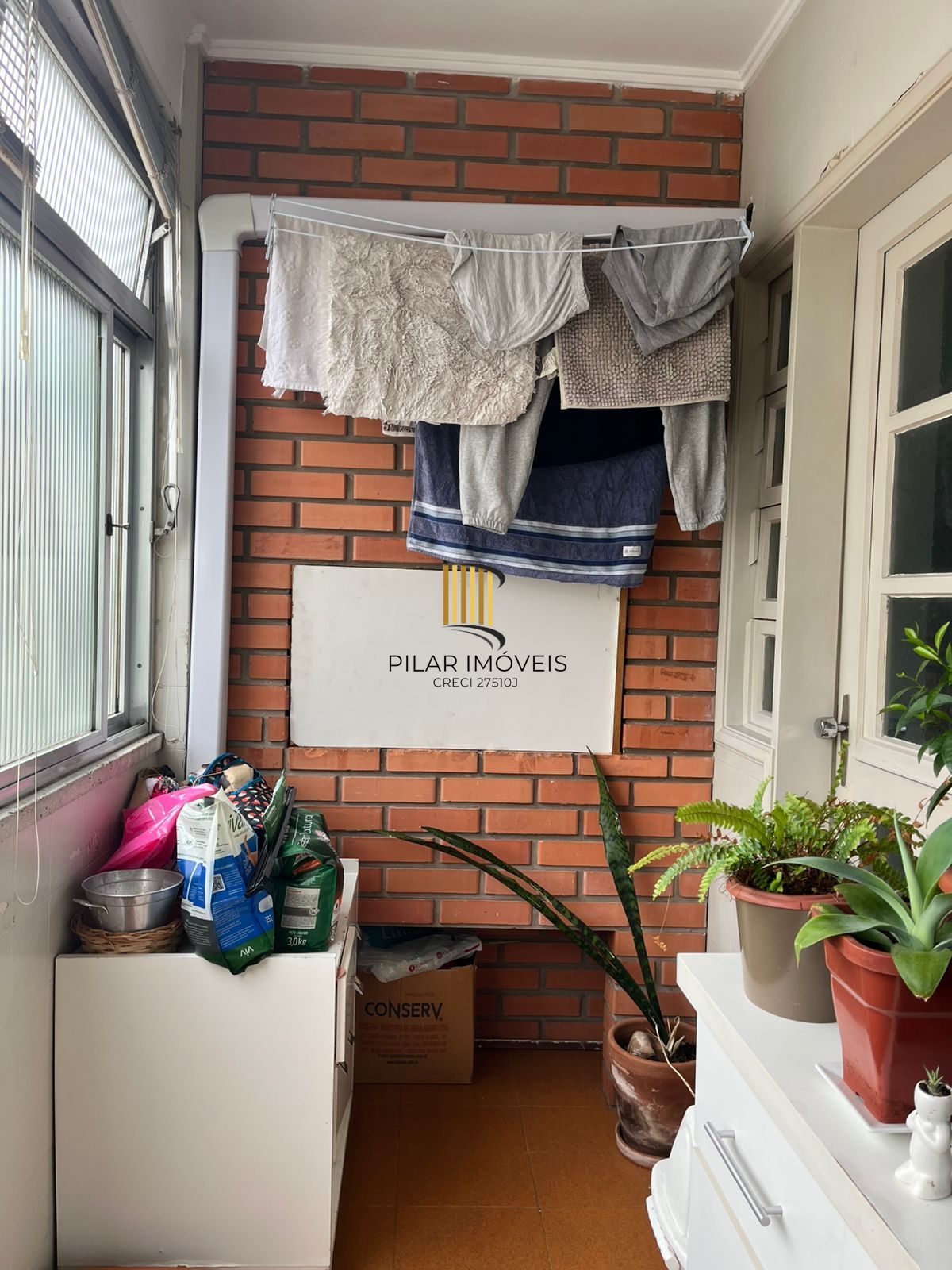 Vende-se apartamento com 2 quartos, 88m², churrasqueira e 1 vaga – Santa Cecília