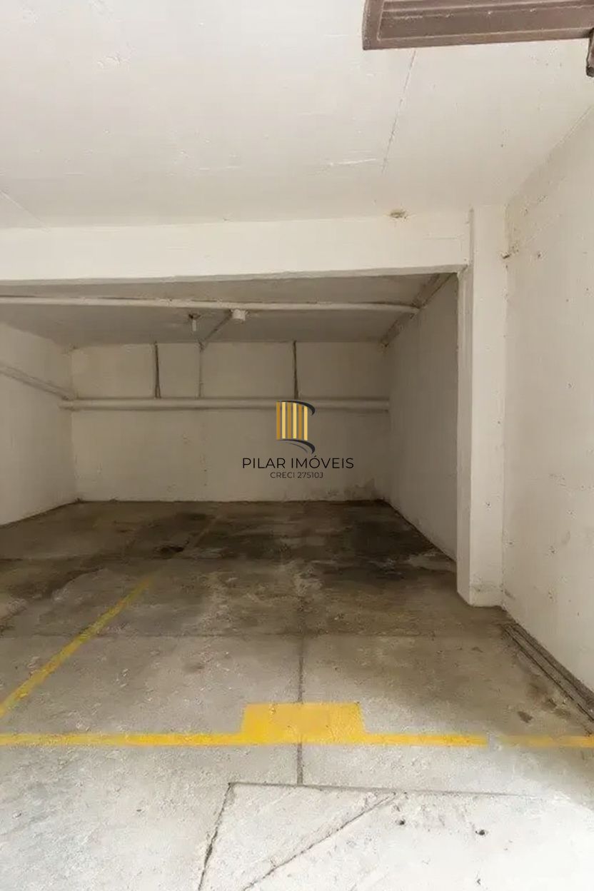 Vende-se cobertura com 1 quarto, 105m² e 1 vaga - Mont Serrat