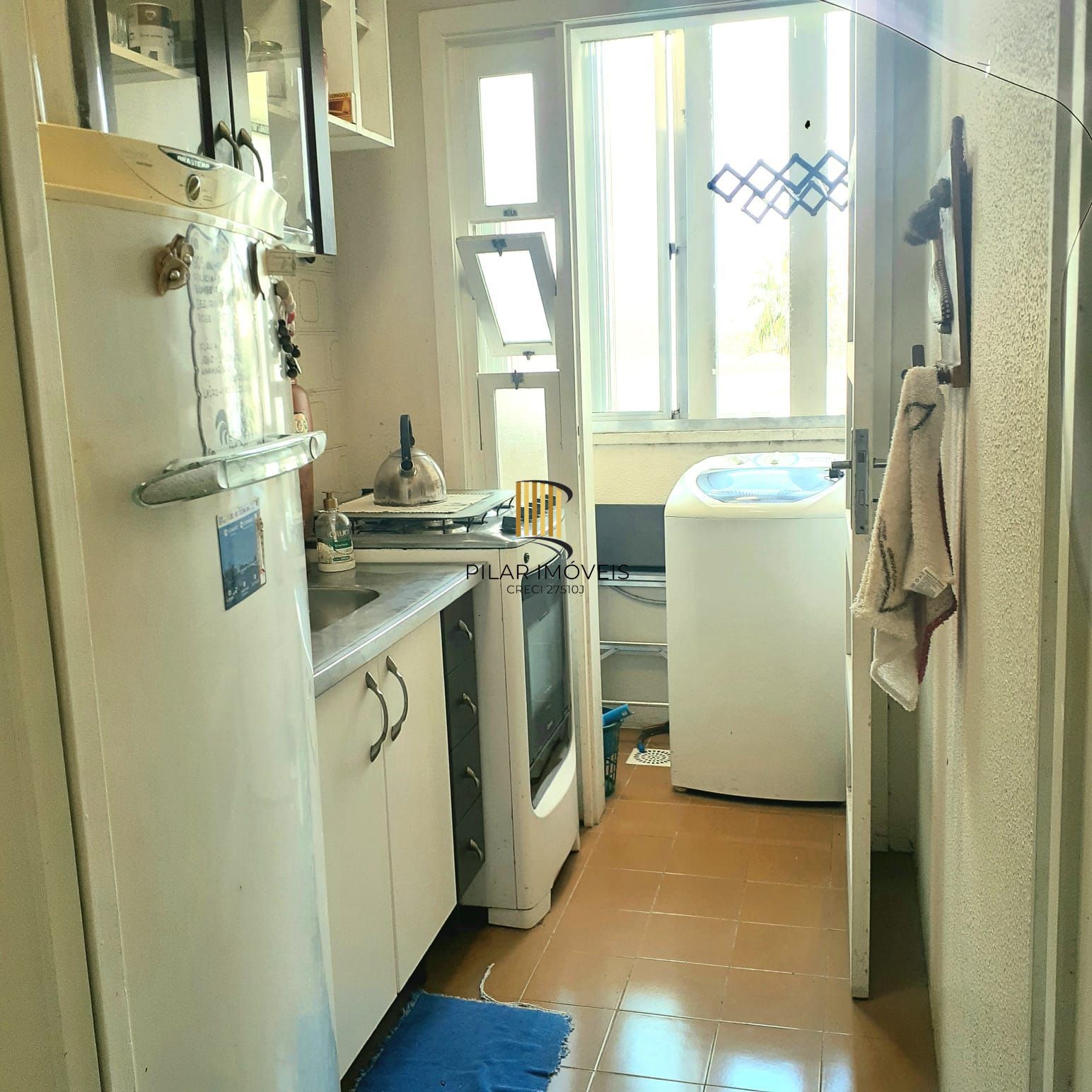 Vende-se apartamento com 1 quarto e 38m² - Bom Fim