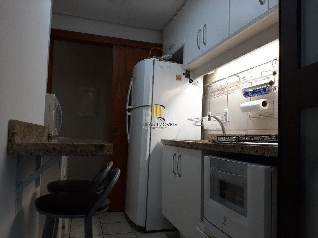 Vende-se apartamento- 82m², 3 dormitórios, 1 suites, 2 vagas - Jardim Botânico