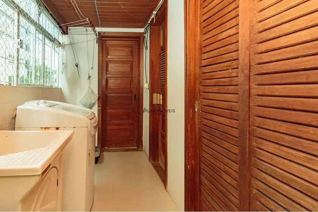 Vende-se apartamento com 3 quartos (1 suíte), 138 m² e 1 vaga – Rio Branco