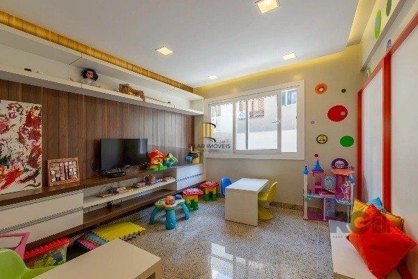 Vende-se amplo apartamento 3 dorm c/ suíte, 3 vagas, churrasqueira, lareira - 113m² - Bela Vista