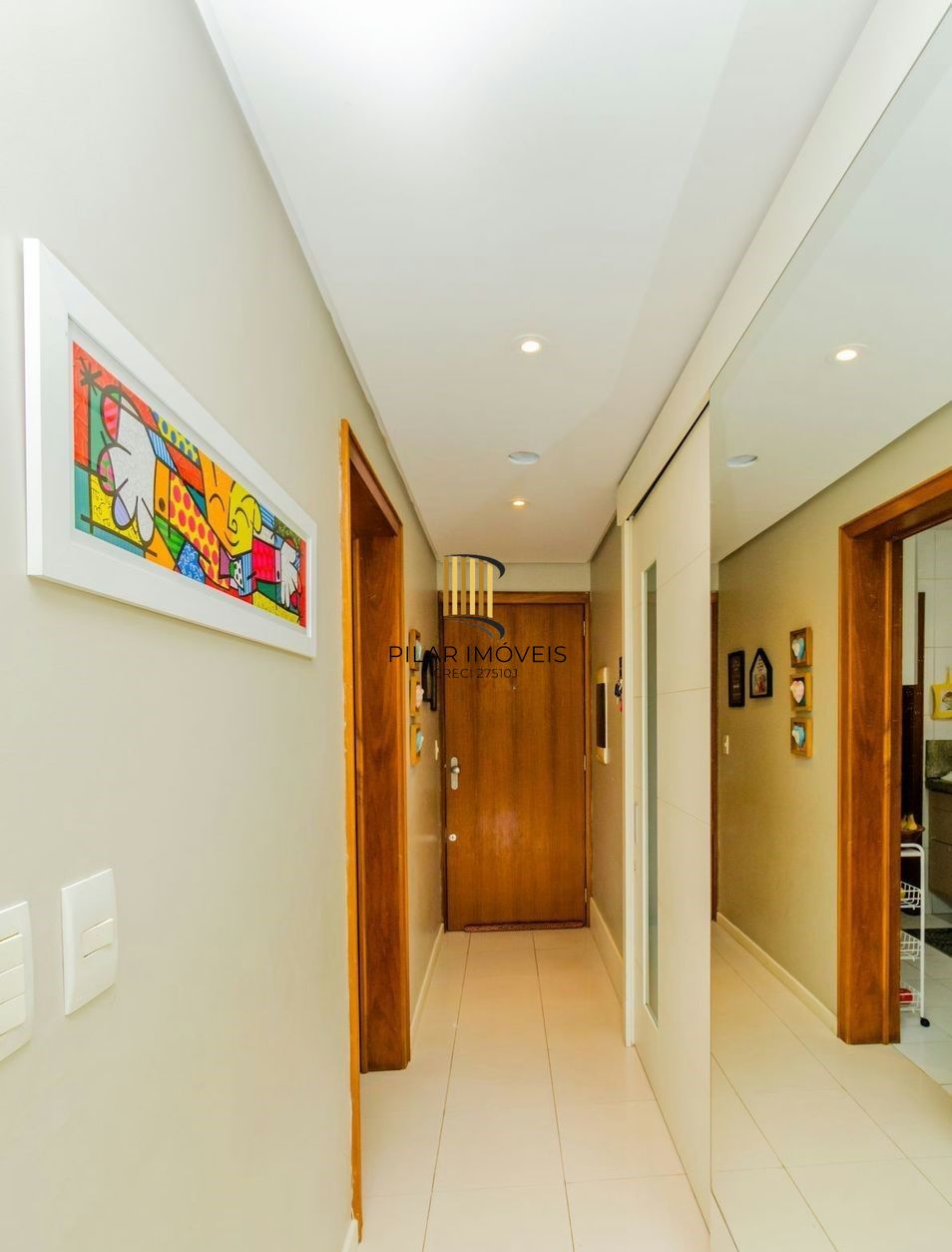 Vende-se apartamento com 3 quartos, suíte e churrasqueira – 103 m² - Petrópolis