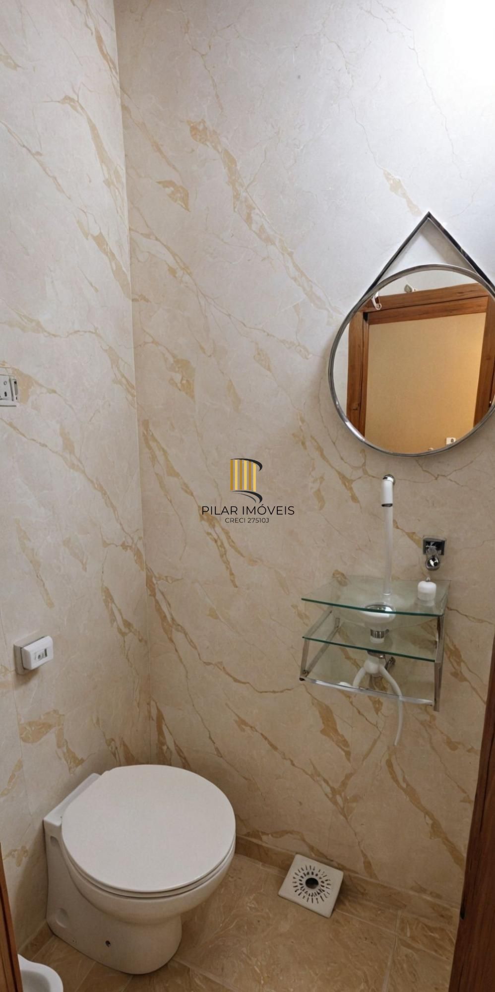 Vende-se apartamento com 3 dormitórios, 113 m² e sacada – Rio Branco