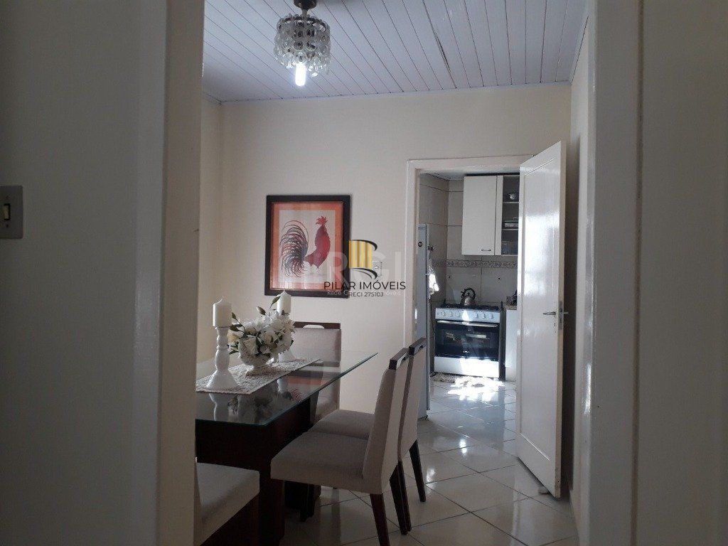 Casa para Venda - 152m², 3 dormitórios, sendo 1 suites, 1 vaga - Passo da Areia