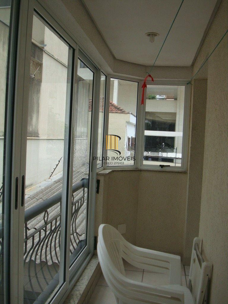 Vende-se apartamento com 2 quartos(1 suíte), 86m² e sacada - Mont'Serrat