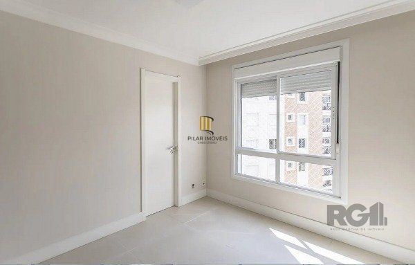 Apartamento com 3 Suítes e 3 Vagas Próximo à Praça da Encol - 200m² - Bela Vista