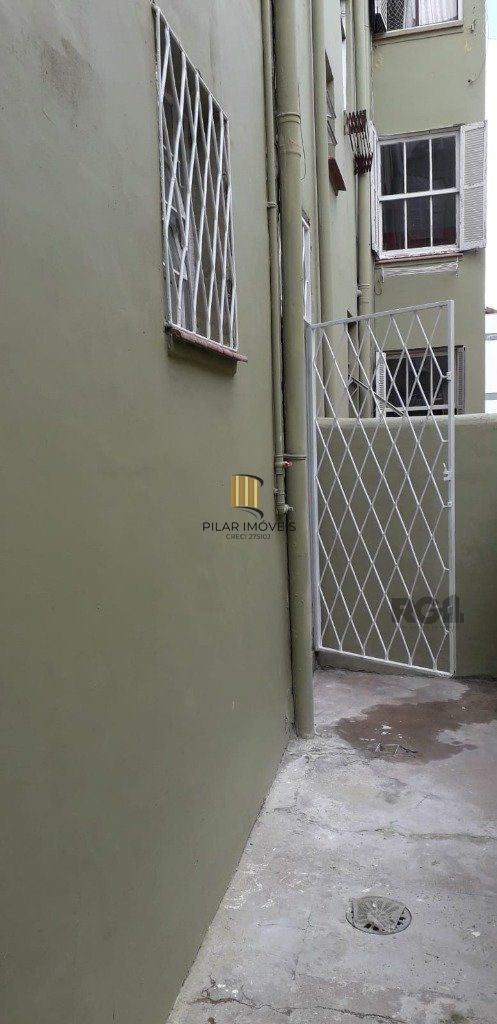Apartamento térreo com pátio de 1 quarto à venda - desocupado e pronto para morar - 44m² - Higienópolis