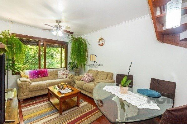 Cobertura para Venda - 100.94m², 3 dormitórios, sendo 1 suites, 2 vagas - Petrópolis