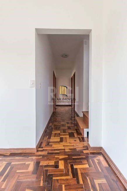 Cobertura para Venda - 186m², 3 dormitórios, 2 vagas - Três Figueiras