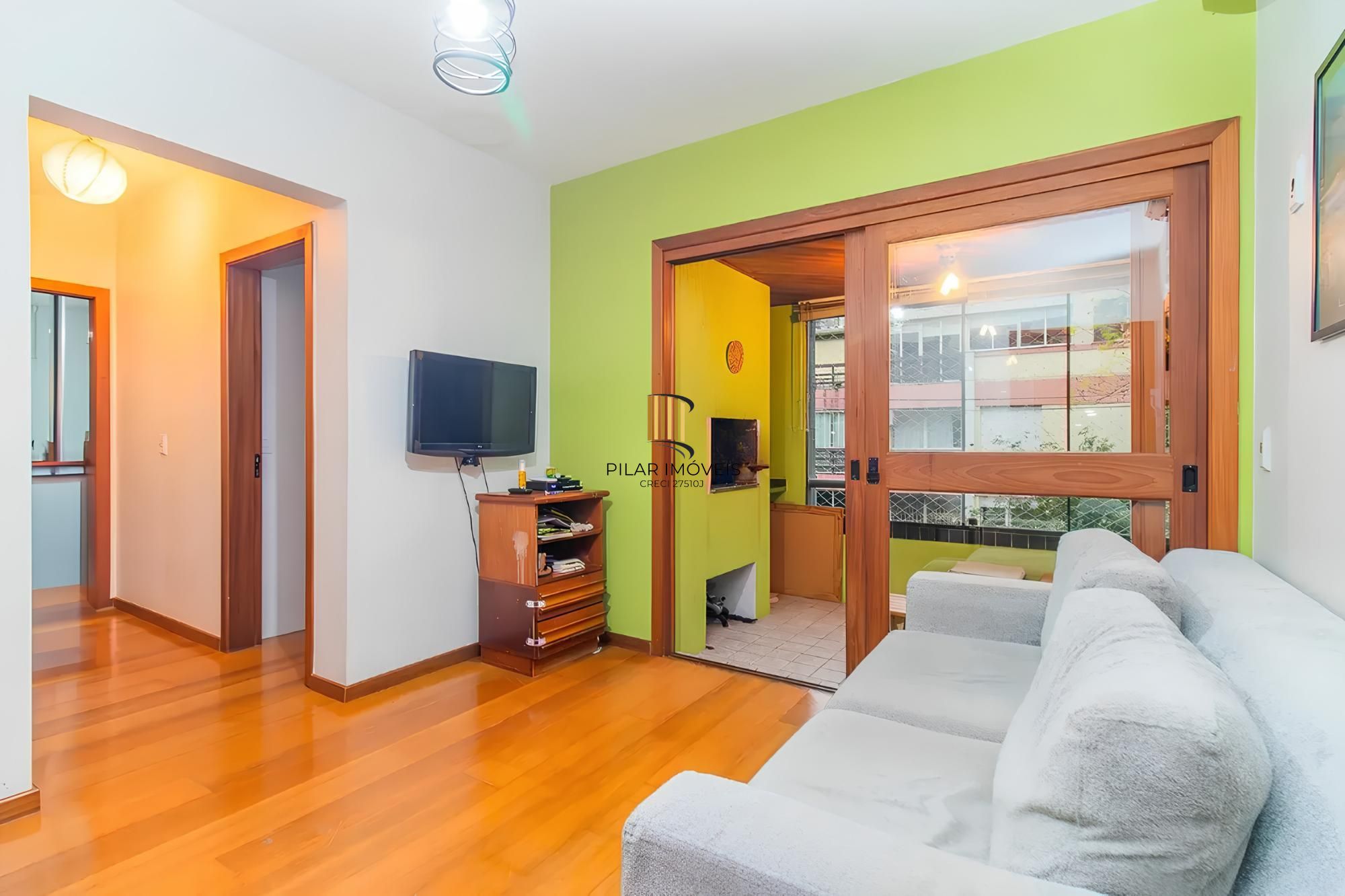 Vende-se apartamento com 2 quartos, 1 vaga e sacada com churrasqueira - Bela Vista - Pilar Imóveis