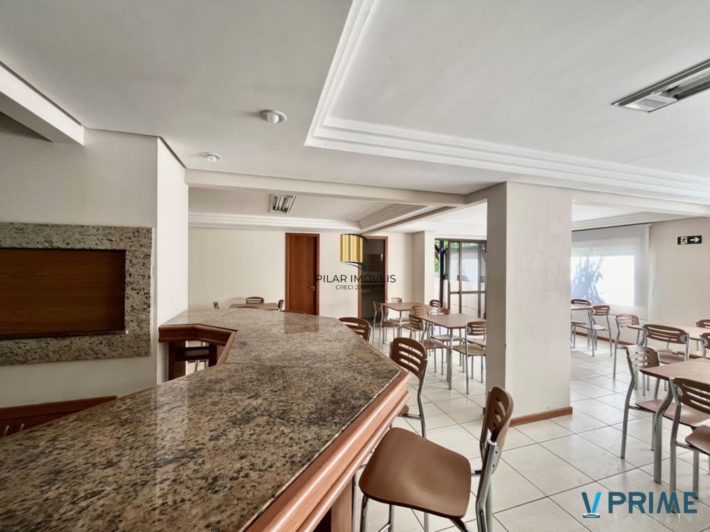 Vende-se apartamento com 2 quartos (1 suíte), 75 m² e 2 vagas – Petrópolis