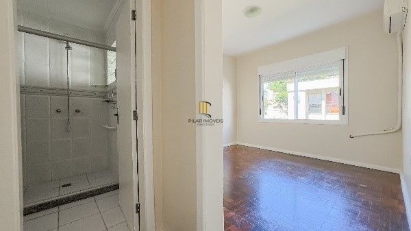 Vende-se amplo apartamento com 3 quartos - 113 m² -Rio Branco