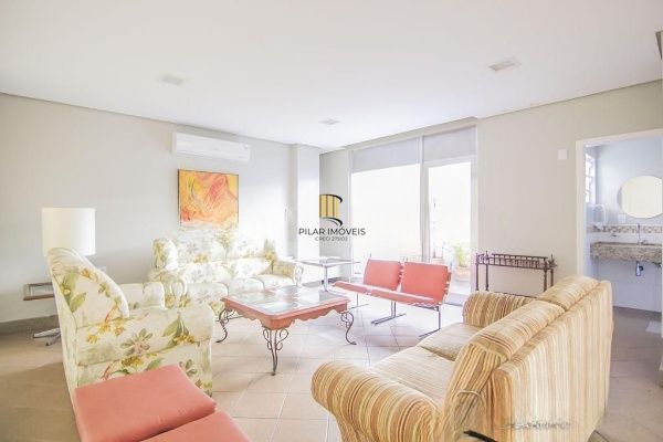 Vende-se apartamento com 3 quartos (1 suíte), 123m² e 2 vagas – Auxiliadora