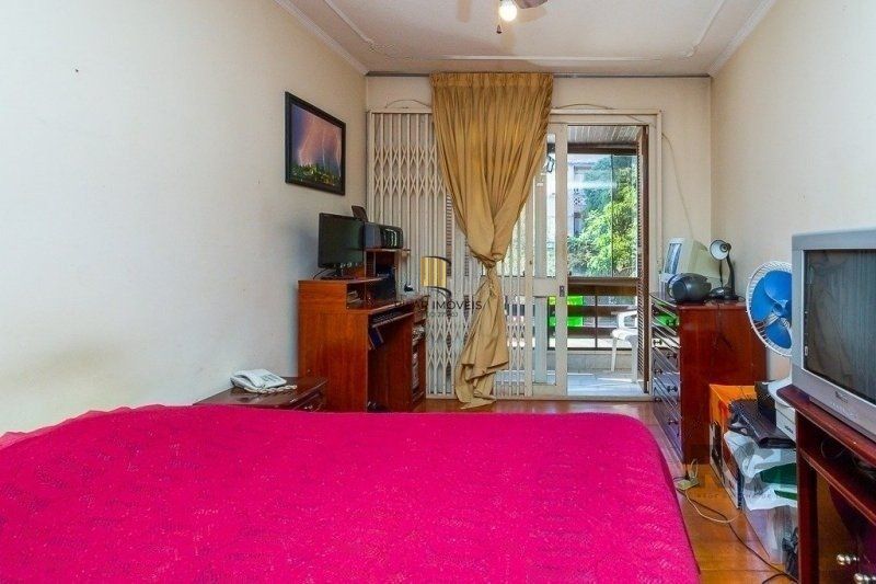 Apartamento 2 dormitórios, 84 m², 2 banheiros no Bairro Petrópolis em Porto Alegre