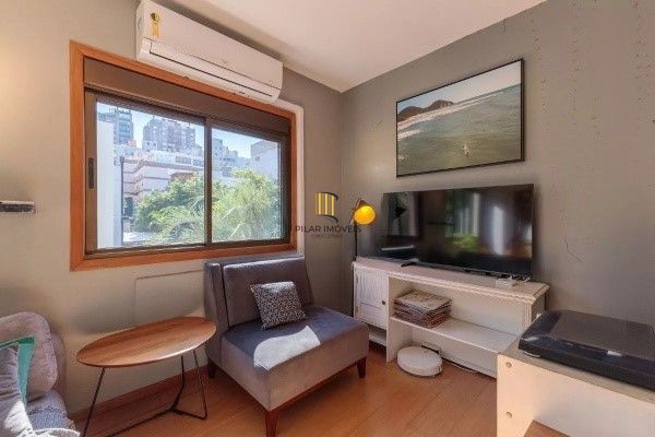 Vende-se apartamento com dois quartos(1 suíte), 73M² e 1 vaga - Rio Branco