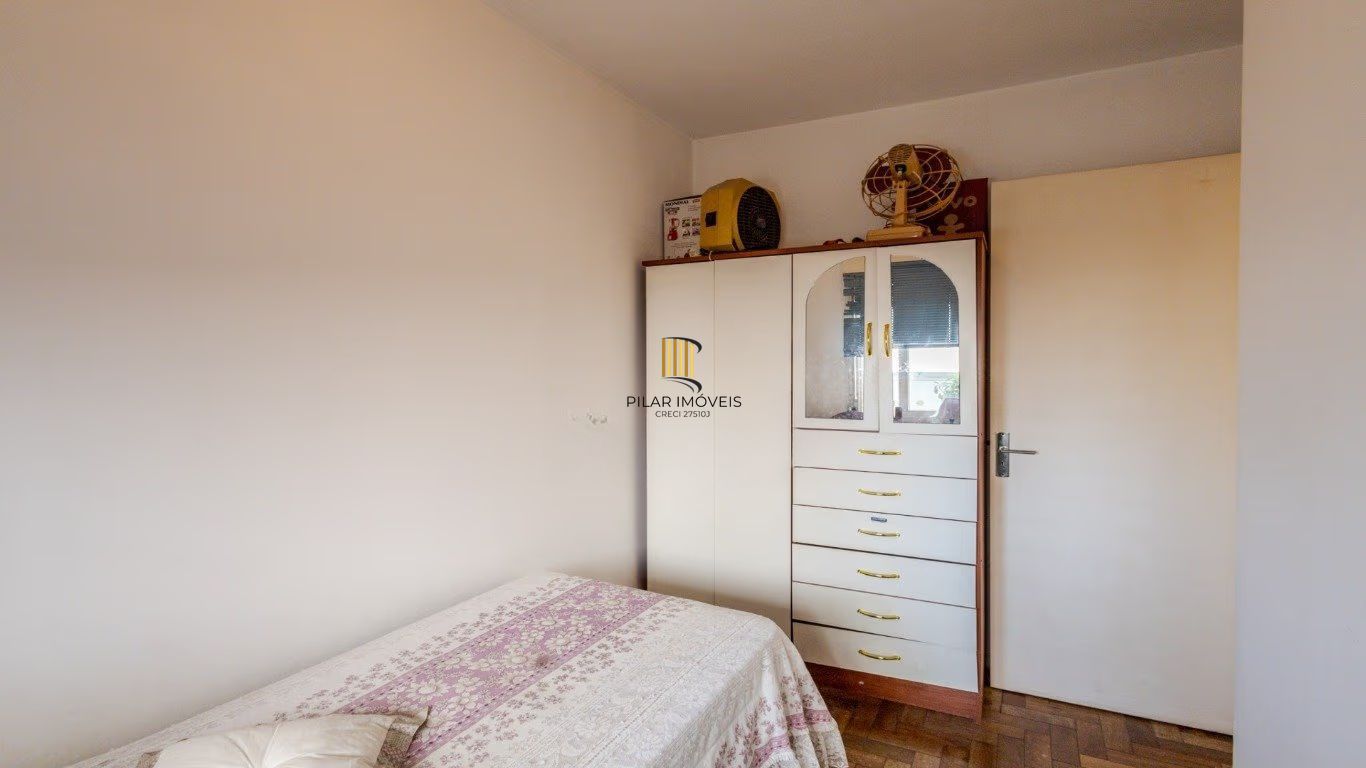 Excelente apartamento de 2 D na Demétrio Ribeiro