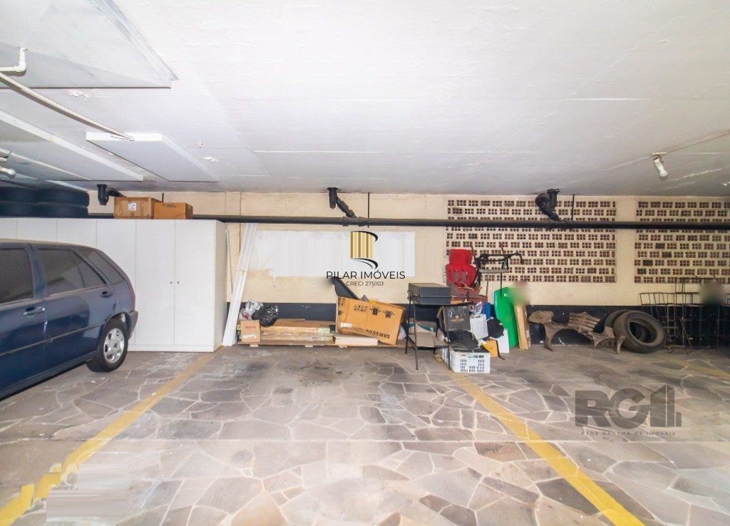 Vende-se belo apartamento a 2 quadras do Parcão, 3 quartos com suíte e vaga coberta - 110m² - Auxiliadora