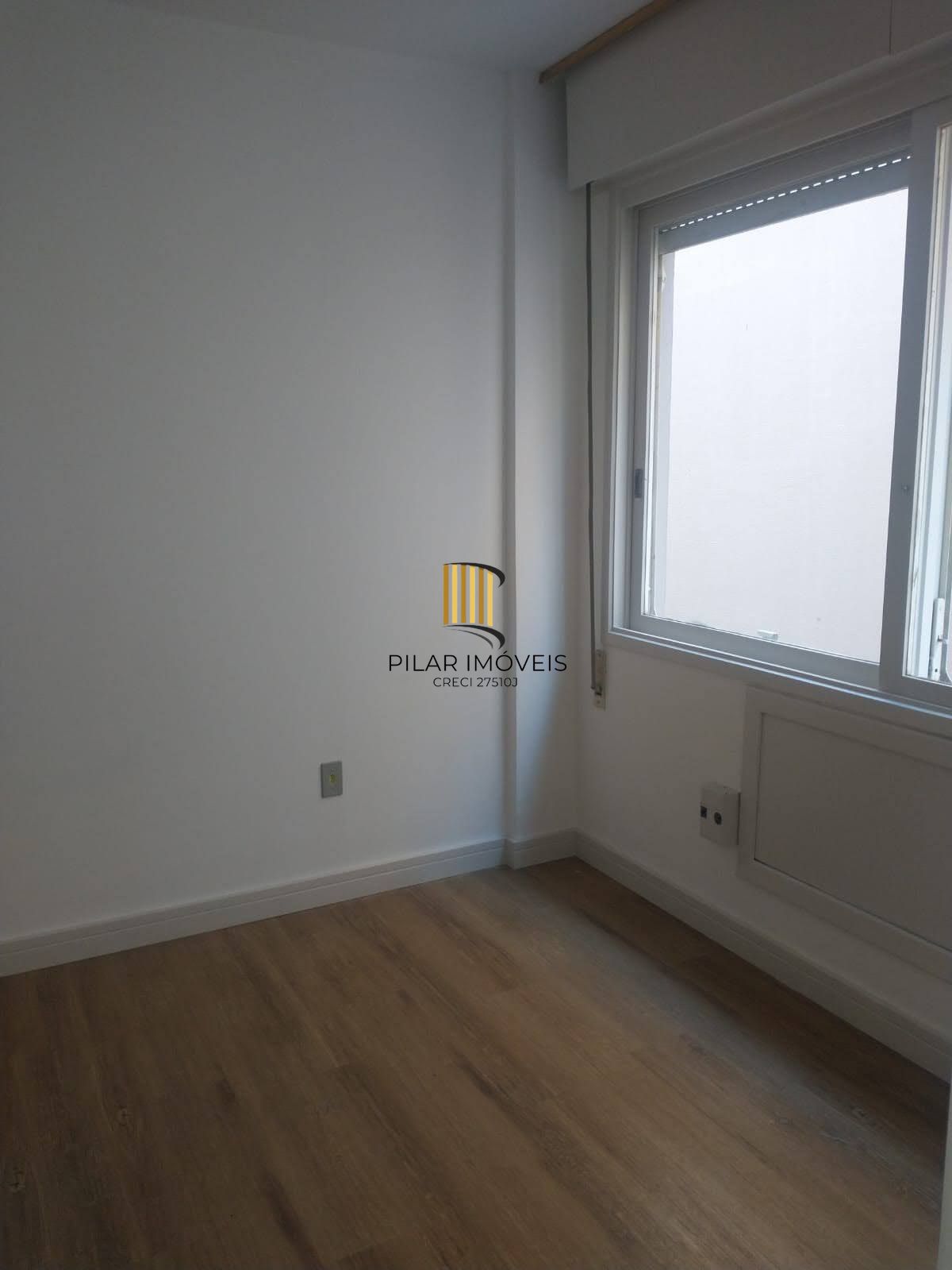 Vende-se apartamento com 2 quartos, 58m² e 1 vaga - Auxiliadora
