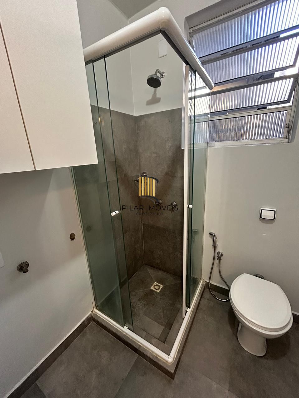 Vende-se apartamento com 3 quartos, 126m² e – Av. João Pessoa