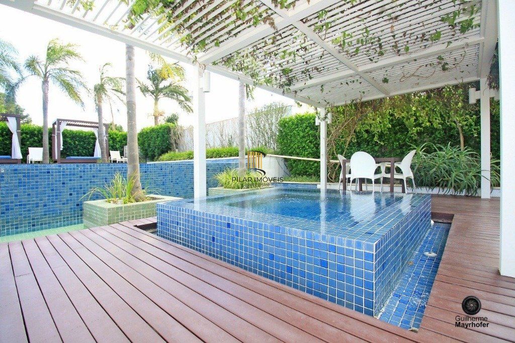Apartamento para Venda - 121m², 3 dormitórios, sendo 2 suites, 2 vagas - Menino Deus