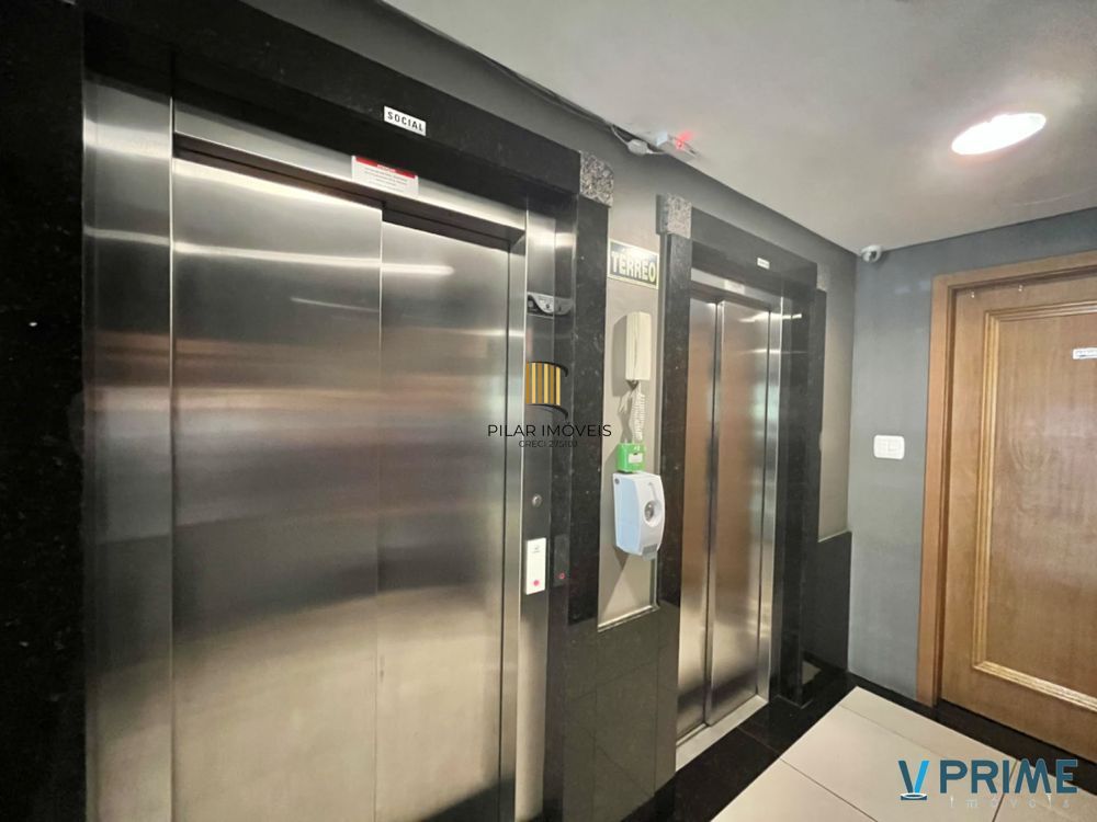 Vende-se apartamento com 2 quartos (1 suíte), 75 m² e 2 vagas – Petrópolis