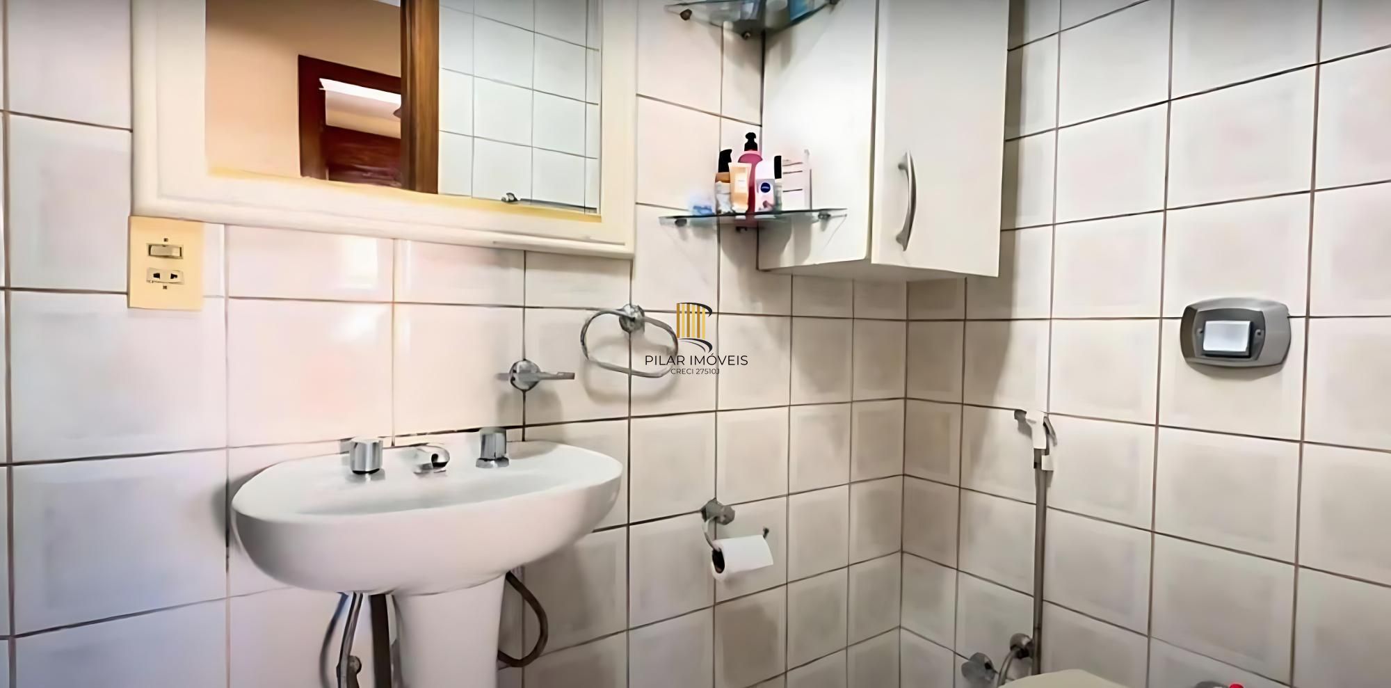 Vende-se apartamento com 3 quartos(1 suíte), sacada, churrasqueira e 1 vaga – 128 m² – Auxiliadora
