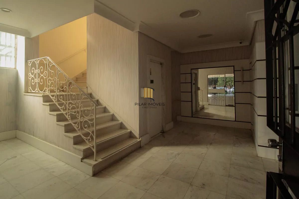 Vende-se apartamento com 4 quartos (1 suíte), 204 m² e 2 vagas - Rio Branco