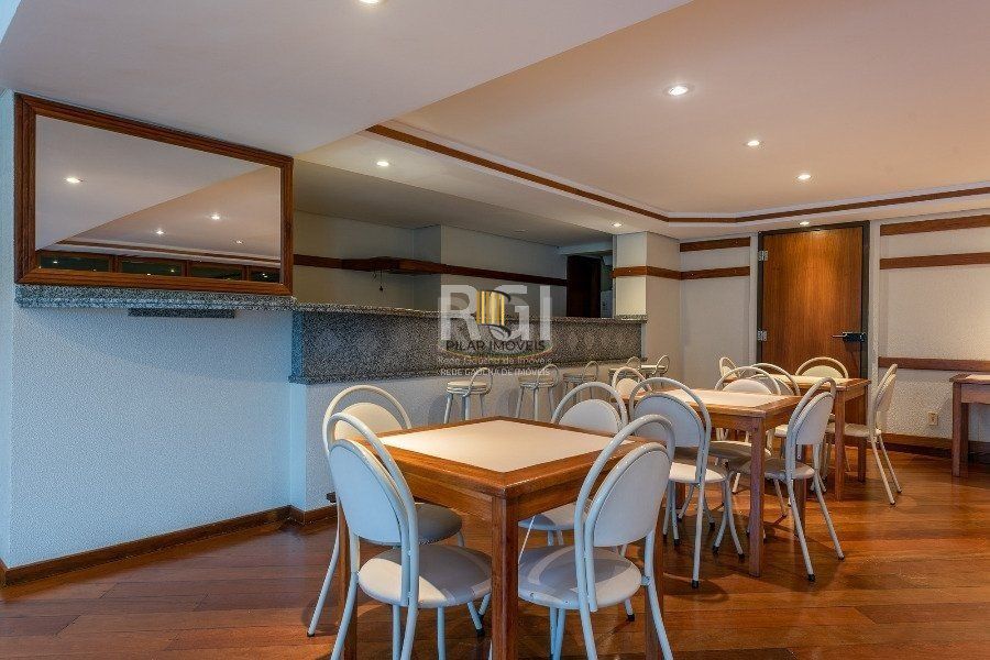 Apartamento para Venda - 90m², 3 dormitórios, sendo 1 suites, 1 vaga - Praia de Belas