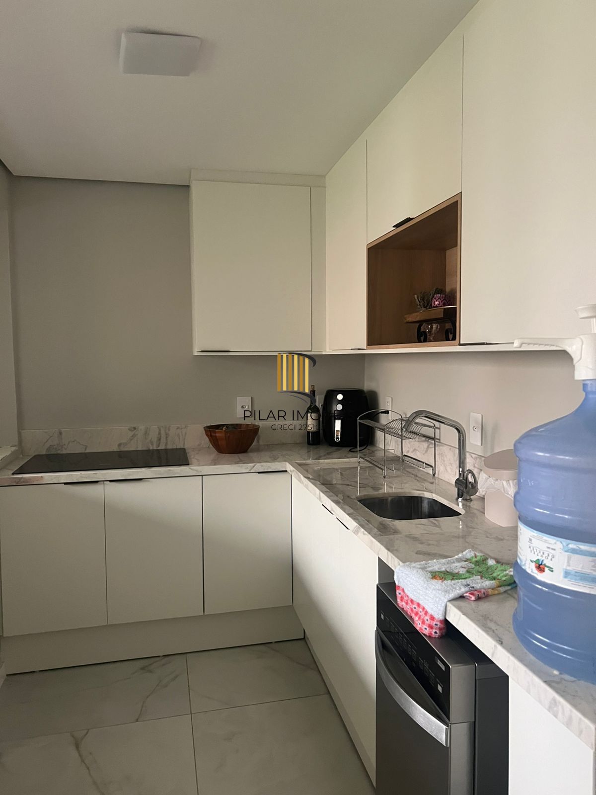 Vende-se apartamento com 4 suítes, 333m² e 3 vagas - Bela Vista
