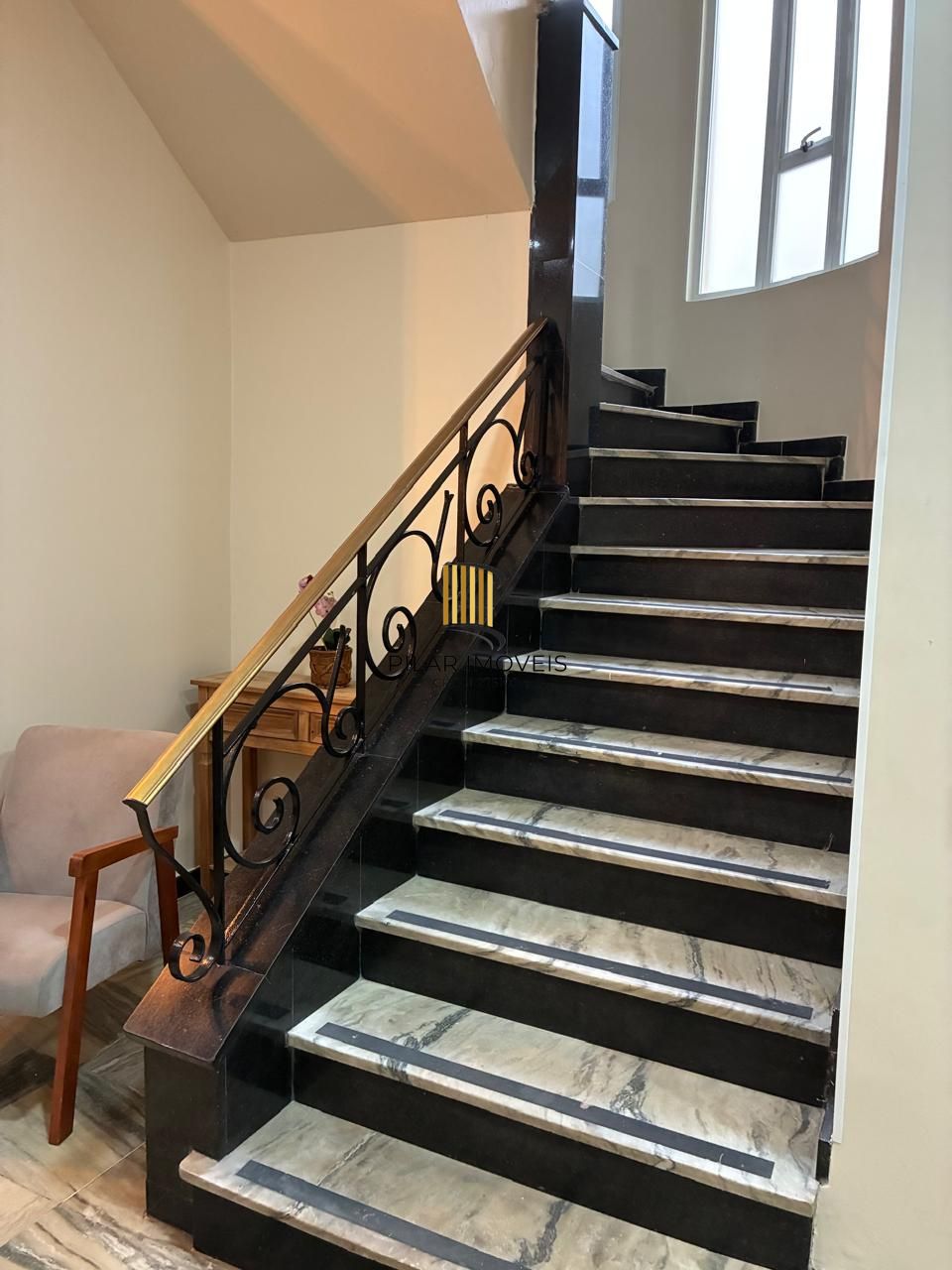 Vende-se apartamento com 3 quartos (1 suíte) - Venâncio Aires