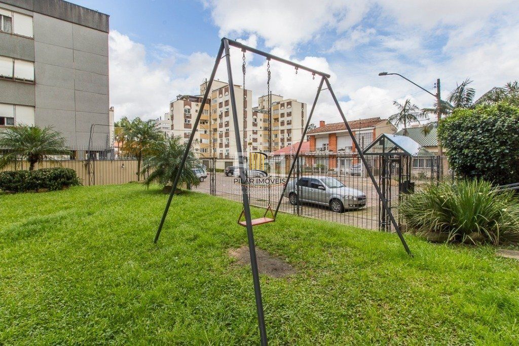 Apartamento para Venda - 93m², 2 dormitórios, 1 vaga - Menino Deus