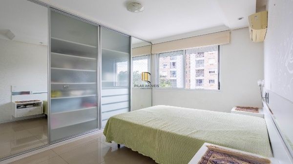 Vende-se apartamento com 2 quartos (1 suíte), 62m² e 1 vaga – Vila Ipiranga