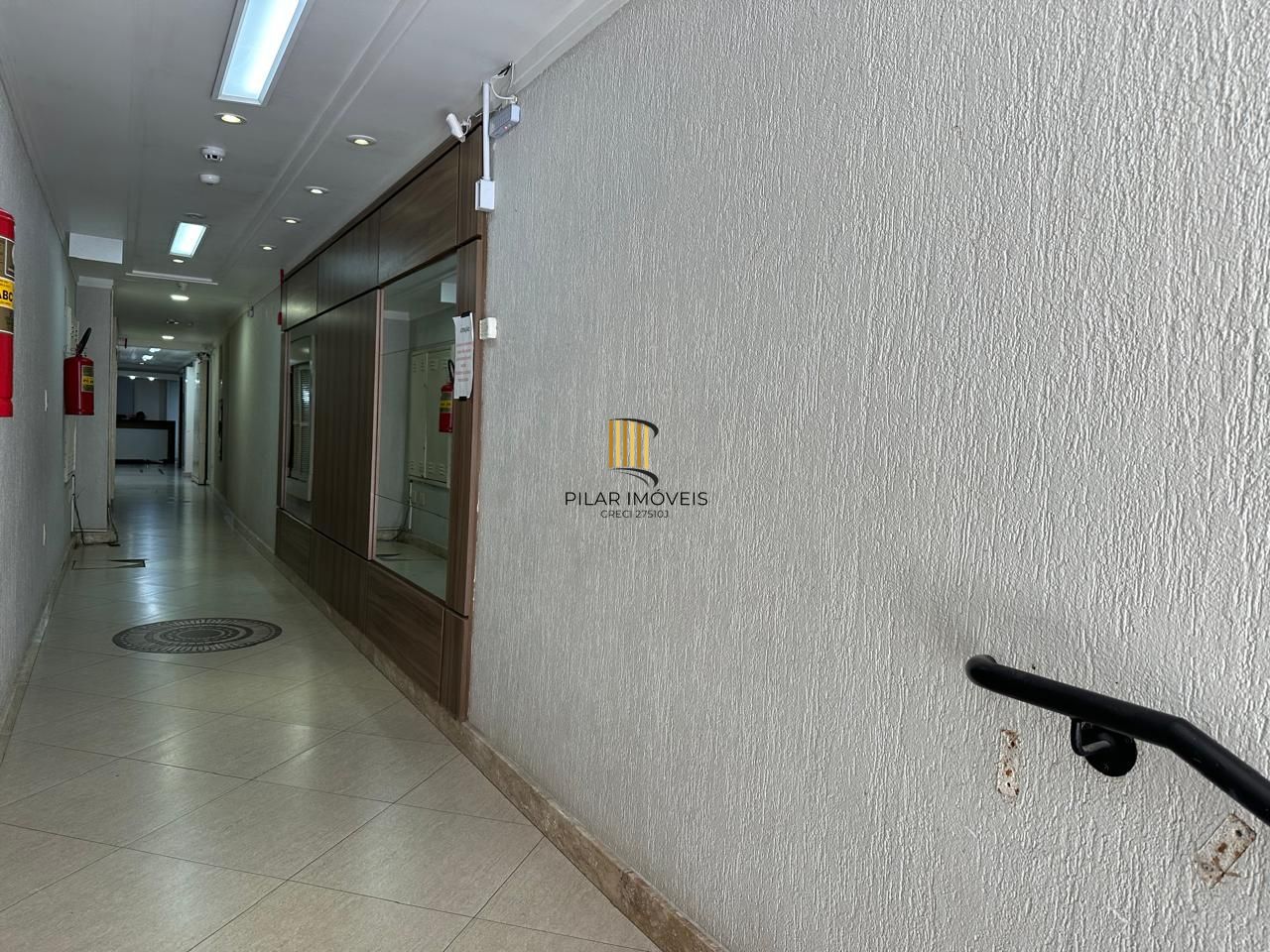 Vende-se sala comercial com 32,1m² – Centro Histórico