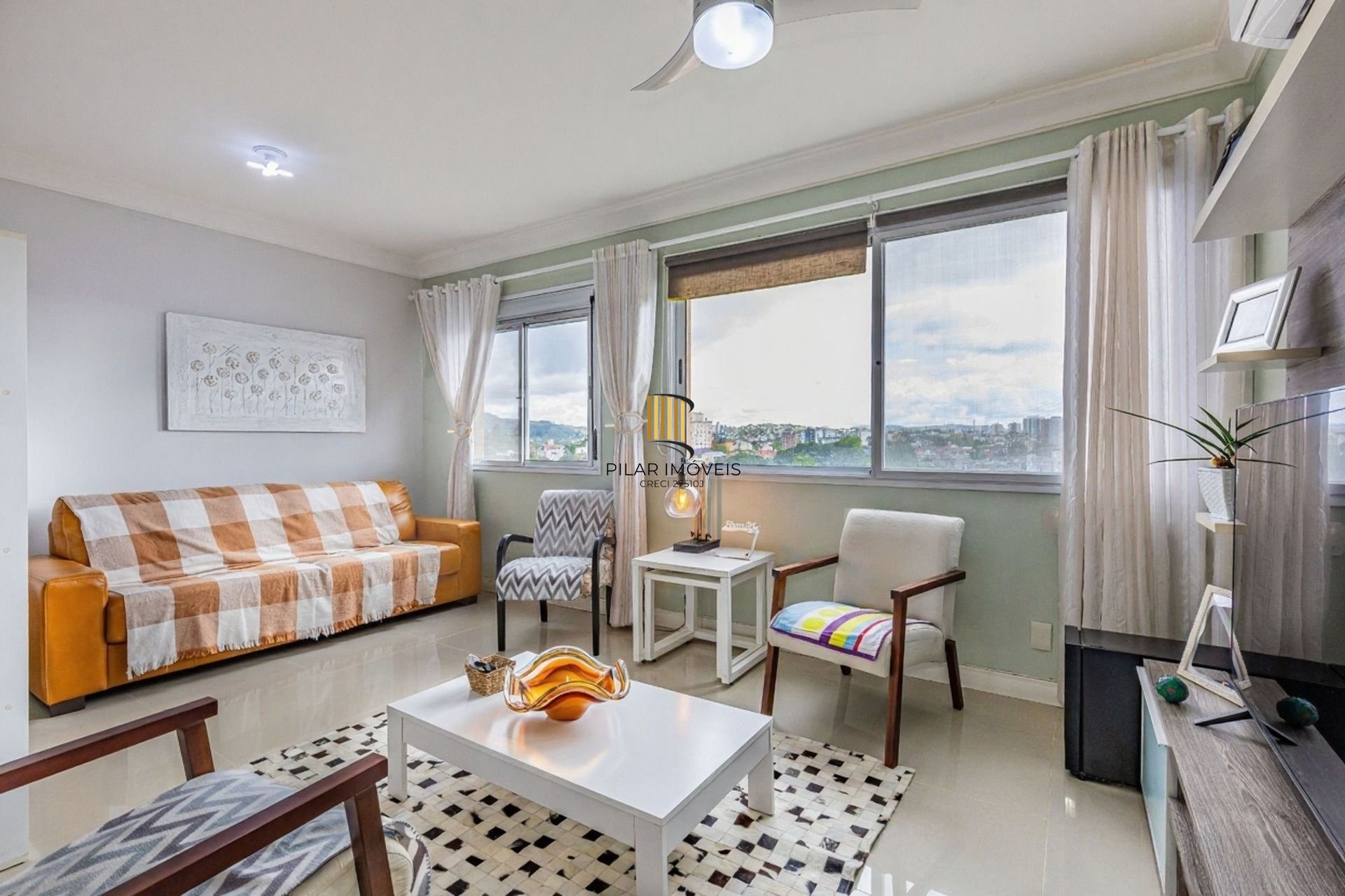Vende-se apartamento com 2 quartos (1 suíte), 68m² e 1 vaga – Vila Ipiranga