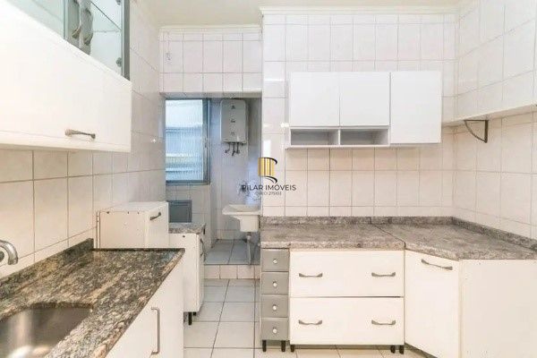 Vende-se com 3 quartos, 89m² e sacada - Santana