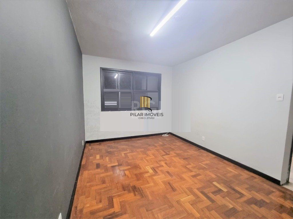 Casa 4 dormitórios no bairro Higienópolis